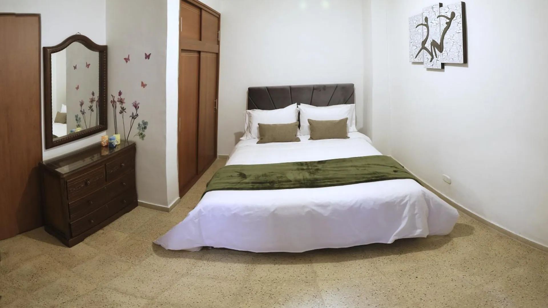 Familiar Y Acogedor Apartment Medellin 0*,